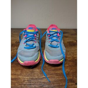 Nike Flex 2014 Run Girls Youth Running Shoes Gray Pink Blue Size 4.5Y